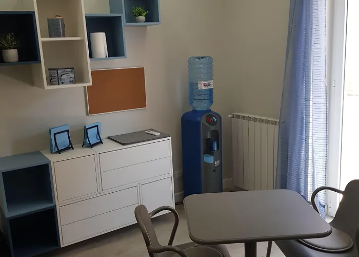 Little Rose 招待所